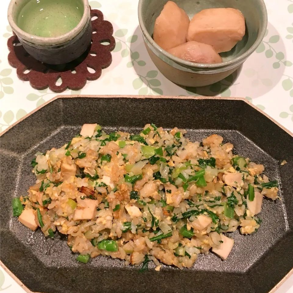 Snapdishの料理写真:春菊と鳥はむのチャーハン|かぴこさん