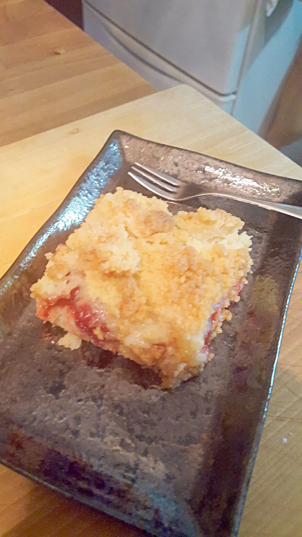 Honey Apple & Cherries Crumble Slice|Emanuel Hayashiさん