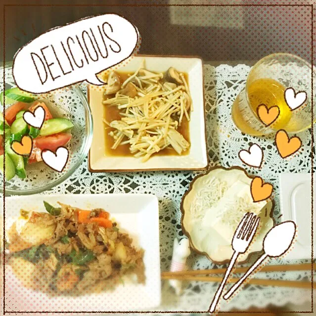 #きのこのバター炒め
#しらすのせ冷奴
#牛肉のキムチ野菜炒め
#きゅうりとトマト|ヒデくんの嫁さん