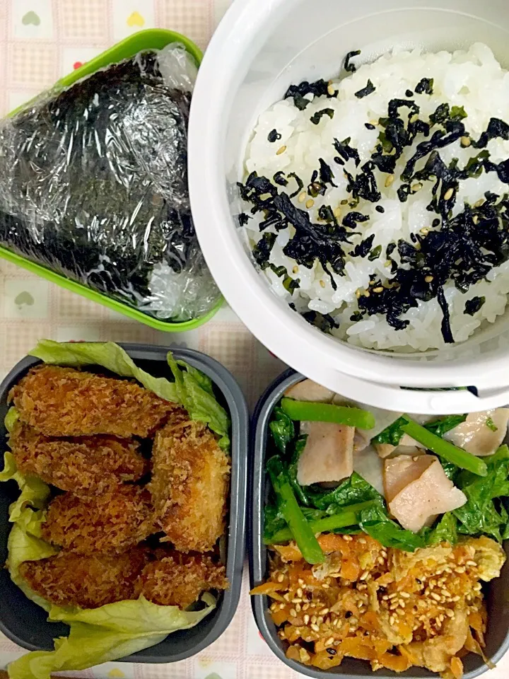 11月24日 息子弁当
サーモンマヨフライ
人参しりしり  からし菜ハム炒め
梅干しおむすび|オリーブさん