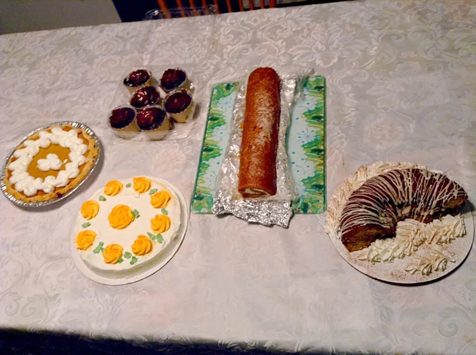 Thanksgiving Bakegoods|John Baker Greskiewiczさん