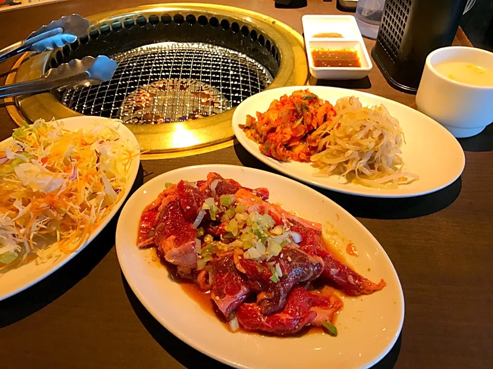 上カルビ定食|マハロ菊池さん