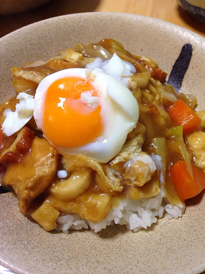 カレーあんかけ丼温玉のせ|りりこさん