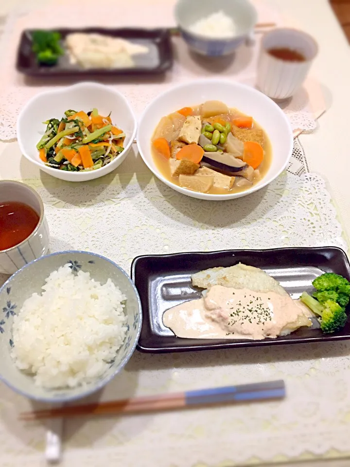 Snapdishの料理写真:今日の夕ご飯🍴アブラガレイのたらこソース＊厚揚げと大根の煮物＊水菜のおかかポン酢和え|ごまたまごさん