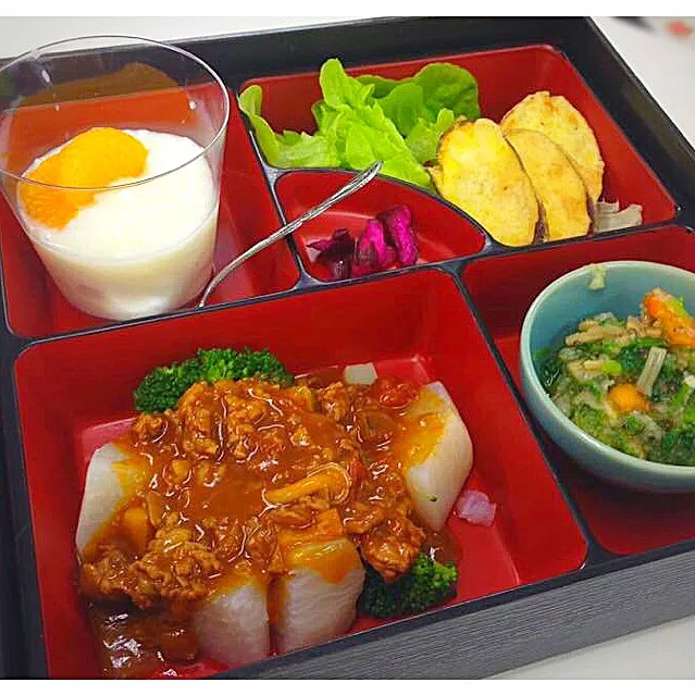 デイサービスのお弁当☆かぶと牛肉の煮込み|cacoteaさん