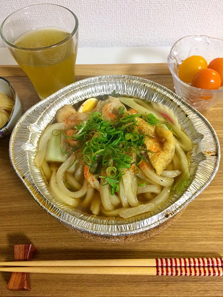 Snapdishの料理写真:鶏つくね鍋焼きうどん|キャリーさん