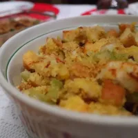 Homemade cornbread stuffing|Heather Mayさん