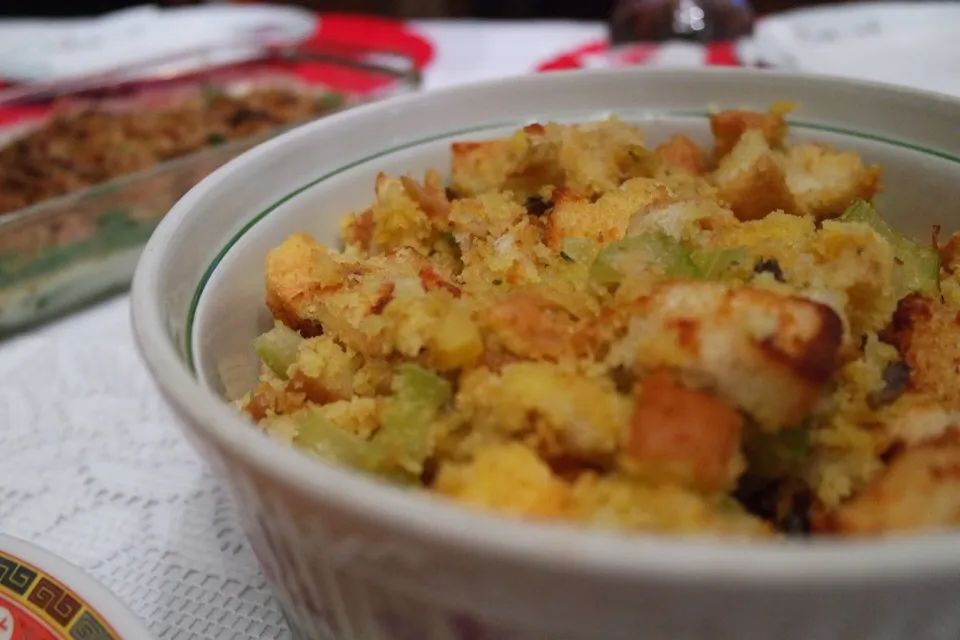 Homemade cornbread stuffing|Heather Mayさん