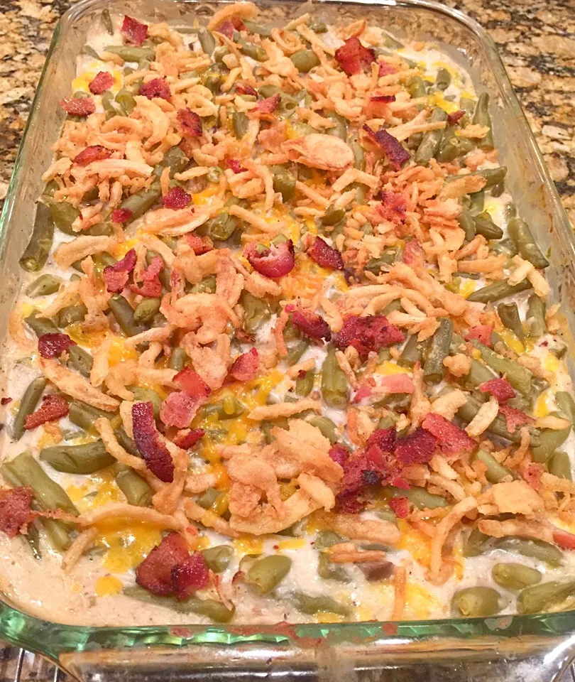 Bacon Cheddar Green Bean Casserole|Alma's Home Kitchenさん