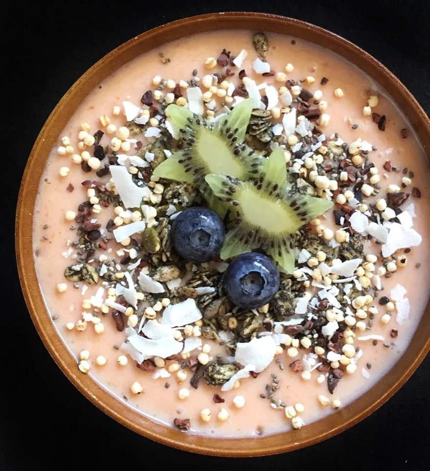 Papaya smoothie bowl|coxiella24さん