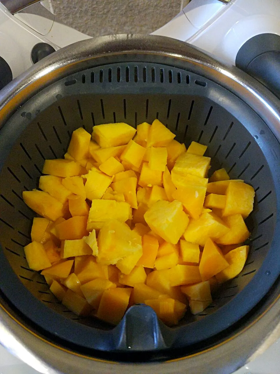 Steam sweet potato in thermomix|Ee Shanさん