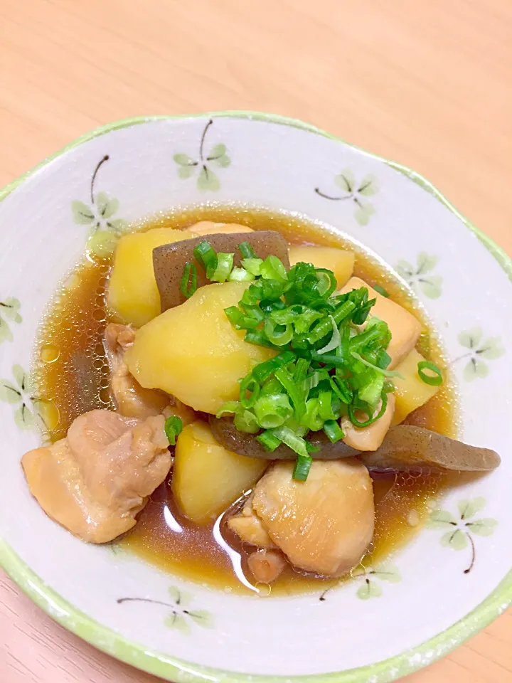 じゃがいもと鶏肉のほっこり煮|みうさん