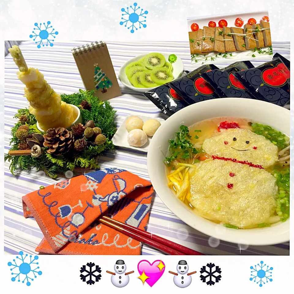 Snapdishの料理写真:『“松山あげ”で雪だるま⛄入りのゆず塩うどん』 ❄ 『イカ天と竹輪天でスカイツリーの つ-も-り』 ❄ 『じゃこ天』☆。.:＊・゜☆。.:＊・゜
💖ロコ風アレンジ٩( ᐖ )‎‎‎و ̑̑ ♪💖|ロコタンさん