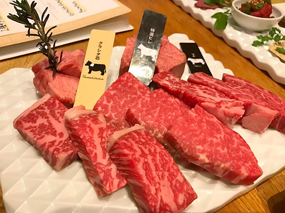 熟成肉の焼肉|マハロ菊池さん