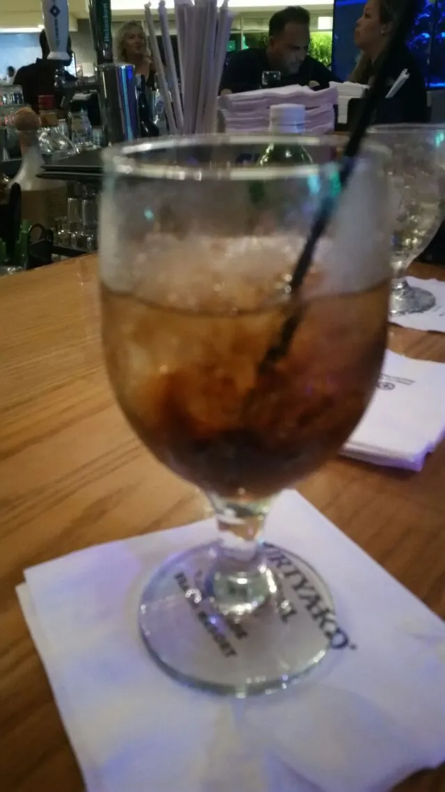 Bacardi and coke on the rock here puerto rico live music lots of dancing|Frank Ortizさん