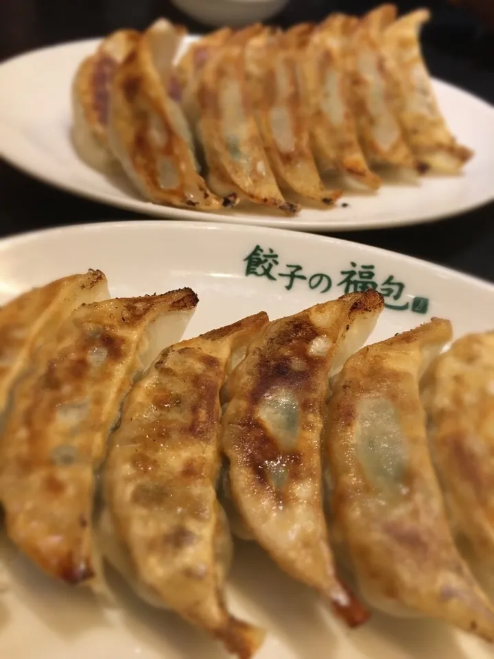 餃子の福包  焼き餃子|Akashakaさん