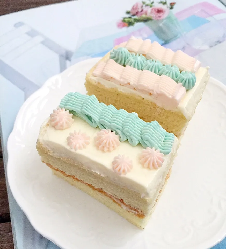 Old school buttercream cake|12Dragonさん