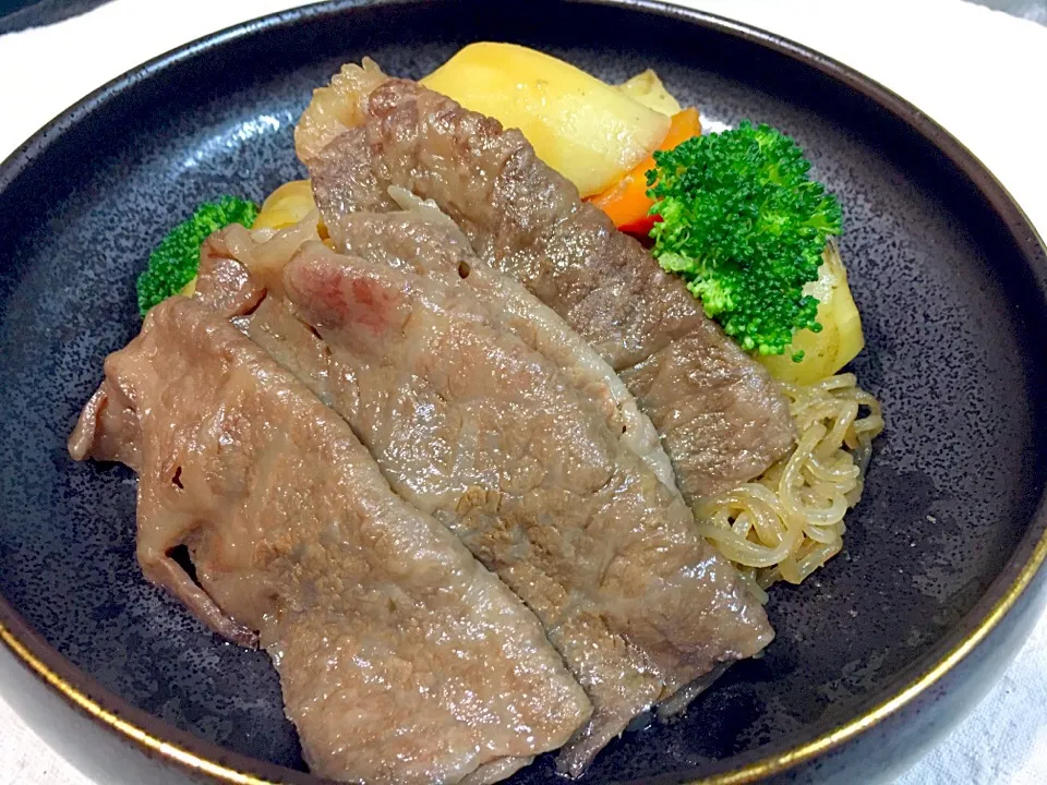 Snapdishの料理写真:すき焼き肉じゃが❤️|ぐぅぐママ（Yukkie）さん