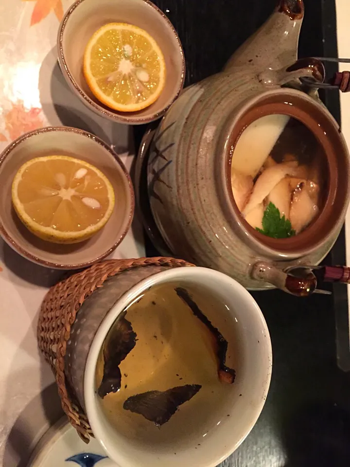 Snapdishの料理写真:松茸土瓶蒸し|うえのぶさん