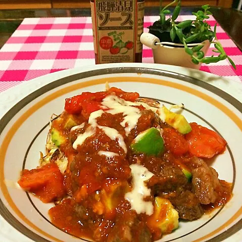 私の大好きな関西の京茶ばなというお店のトマトお好み焼き真似てみました🍅  コレはソ〰スがトマトソースなんやけど、ソース(今回は岐阜のお土産の清見ソース)を混ぜたら、めっちゃうますぎ〰 今回は食べるソースなので、お好み焼きはキャベツもやし天かす海老粉長芋全粒粉少しだけを白だし生姜と水でのばし焼きました。|noeさん