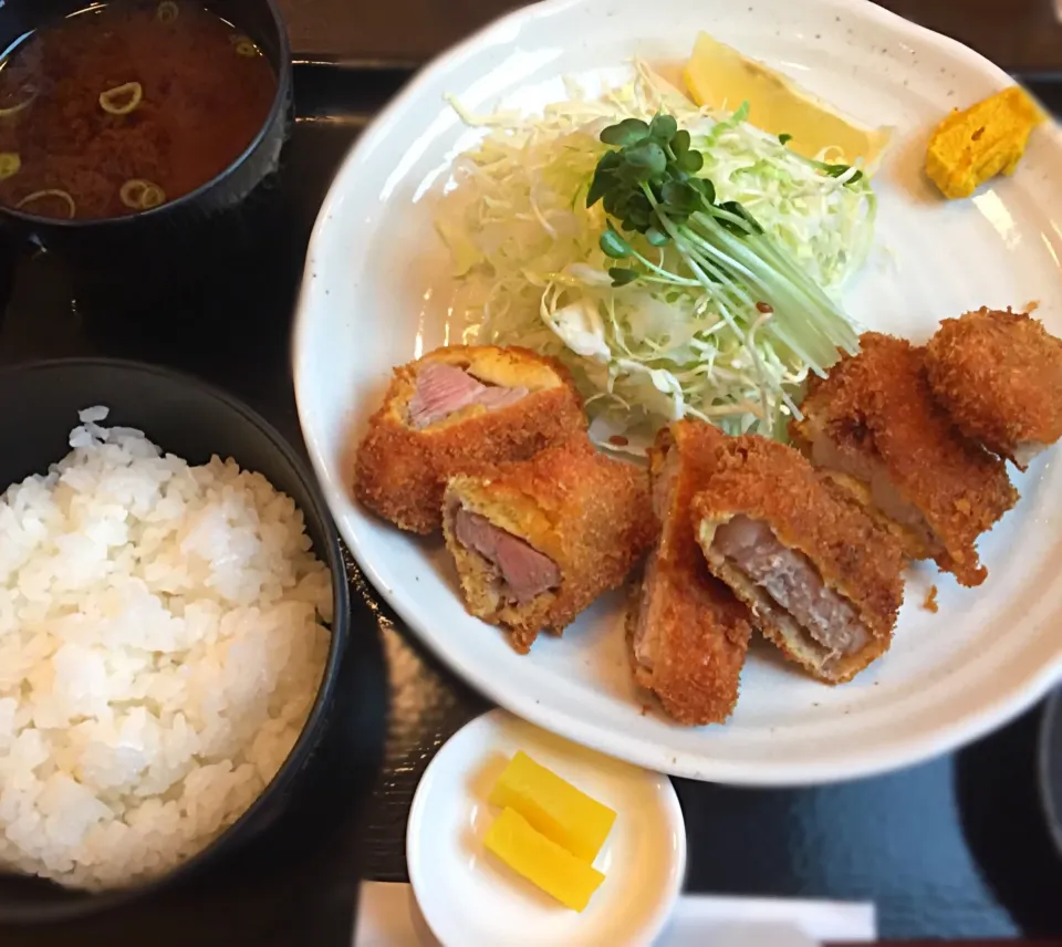 茂とん  とんかつ三昧定食|Ayakaさん