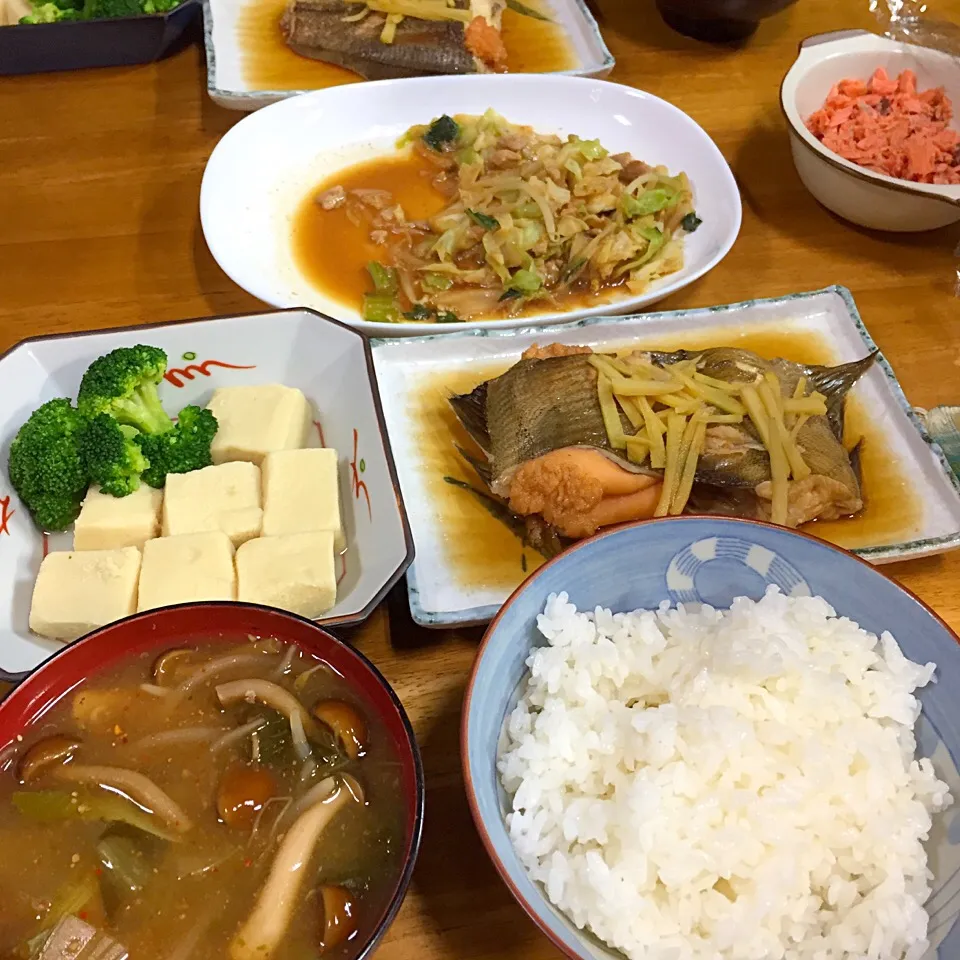 カレイの煮付け、高野豆腐、昨日の残り物*\(^o^)/*|すかラインさん