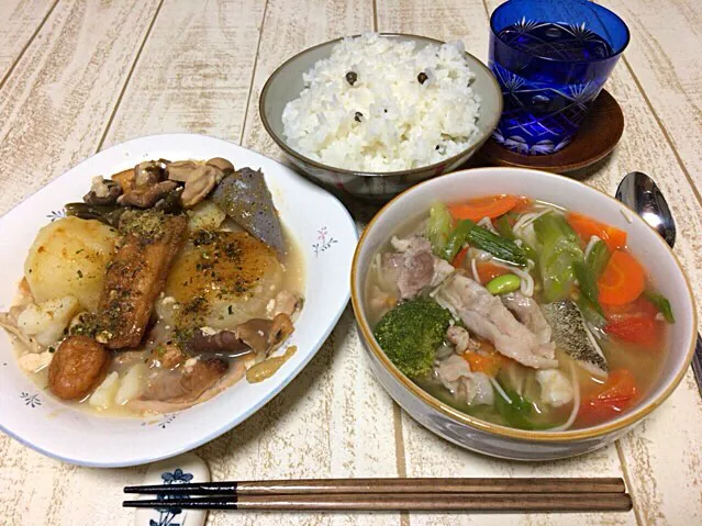 今日の男飯(＞人＜;)

晩ご飯バージョン♬

おでん♬
and具沢山野菜コンソメSOUP ♬
むかごごはん♬|ひーちゃんさん