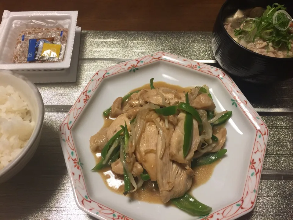 鶏むね肉とピーマンの中華風炒め|愛ペガさん