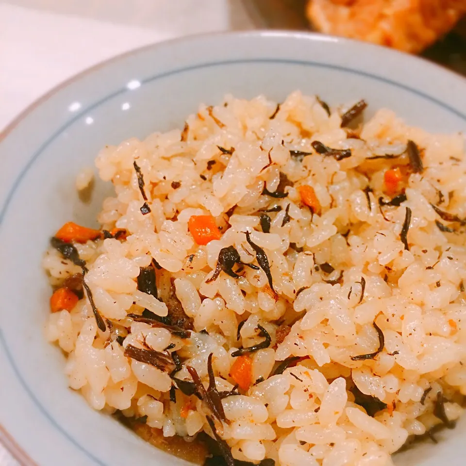 沖縄料理。じゅーしぃ🍚💕|🍎ゆかりんご🍎さん