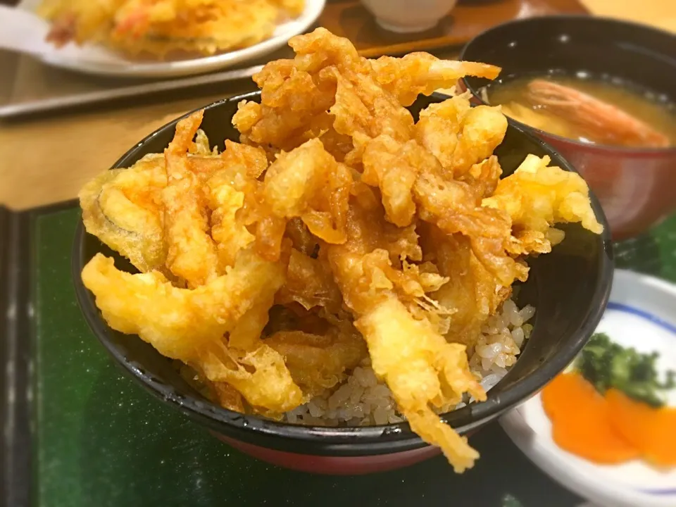 営業マンの晩ごはん  白えび天丼|ぽんたさん