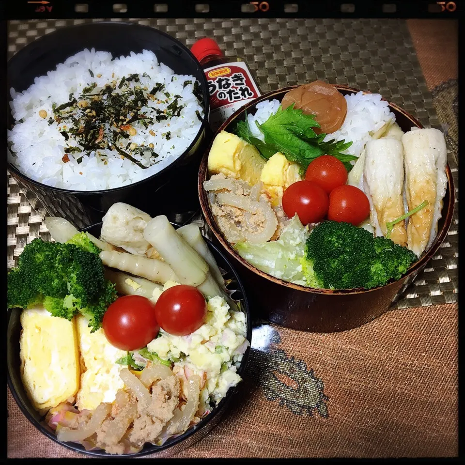 おはようございます。
今朝はこんもりと雪が積もっております…。
今日のお弁当〜(*'ω'*)|renharuruさん