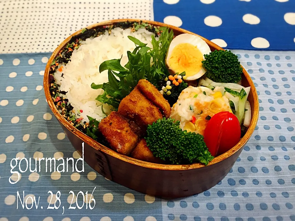 Snapdishの料理写真:2016.11.28 息子お弁当♪|プーティさん