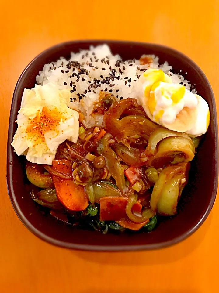 パパお弁当🍱  豆と野菜のカレーあんかけ炒め  ヨーグルトバナナ  白菜の漬物|ch＊K*∀o(^^*)♪さん