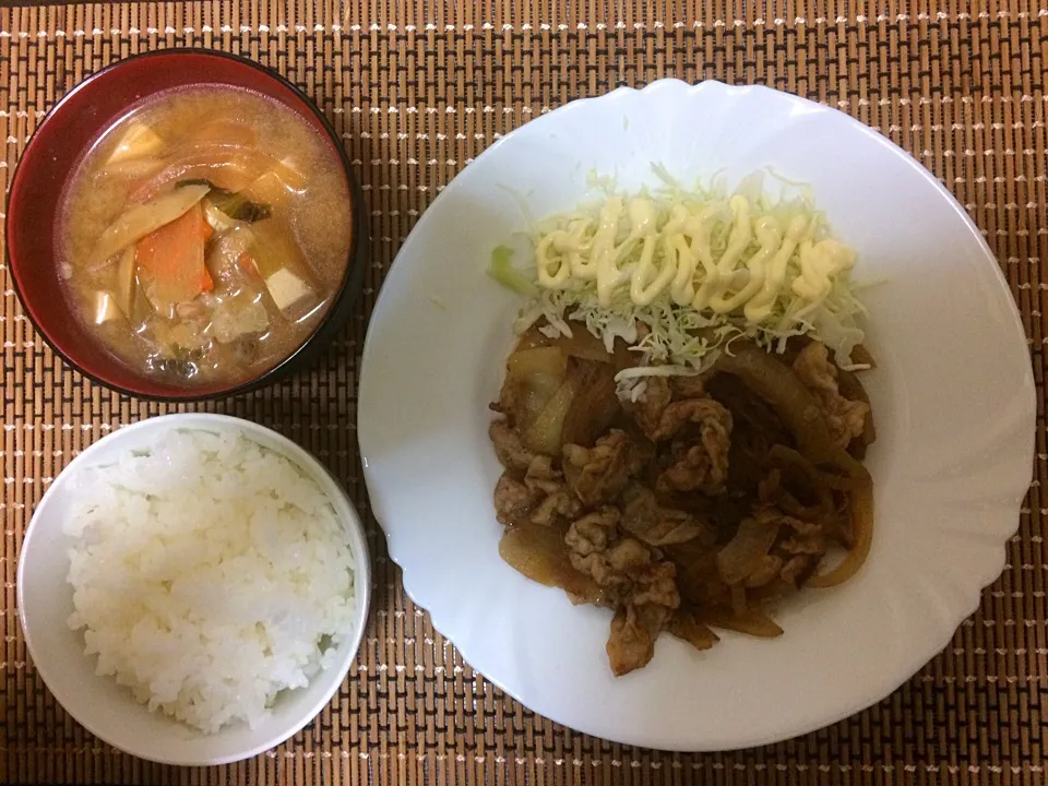 豚の生姜焼き豚汁ご飯|ばーさんさん