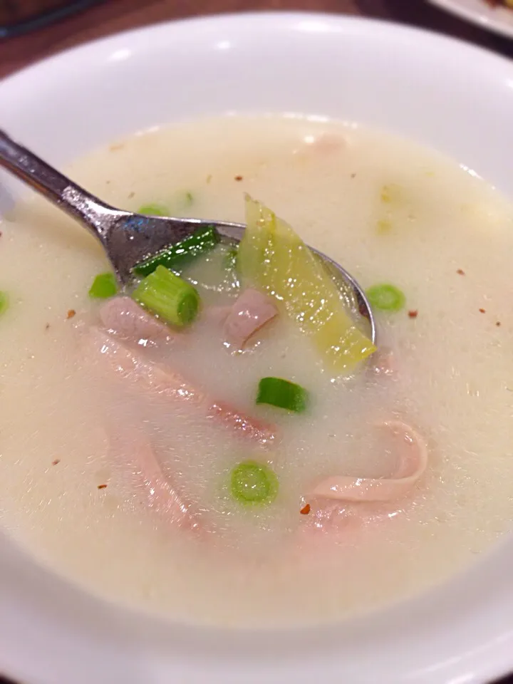 Paper cone Pork Stomach Soup|Allissa Zhaoさん