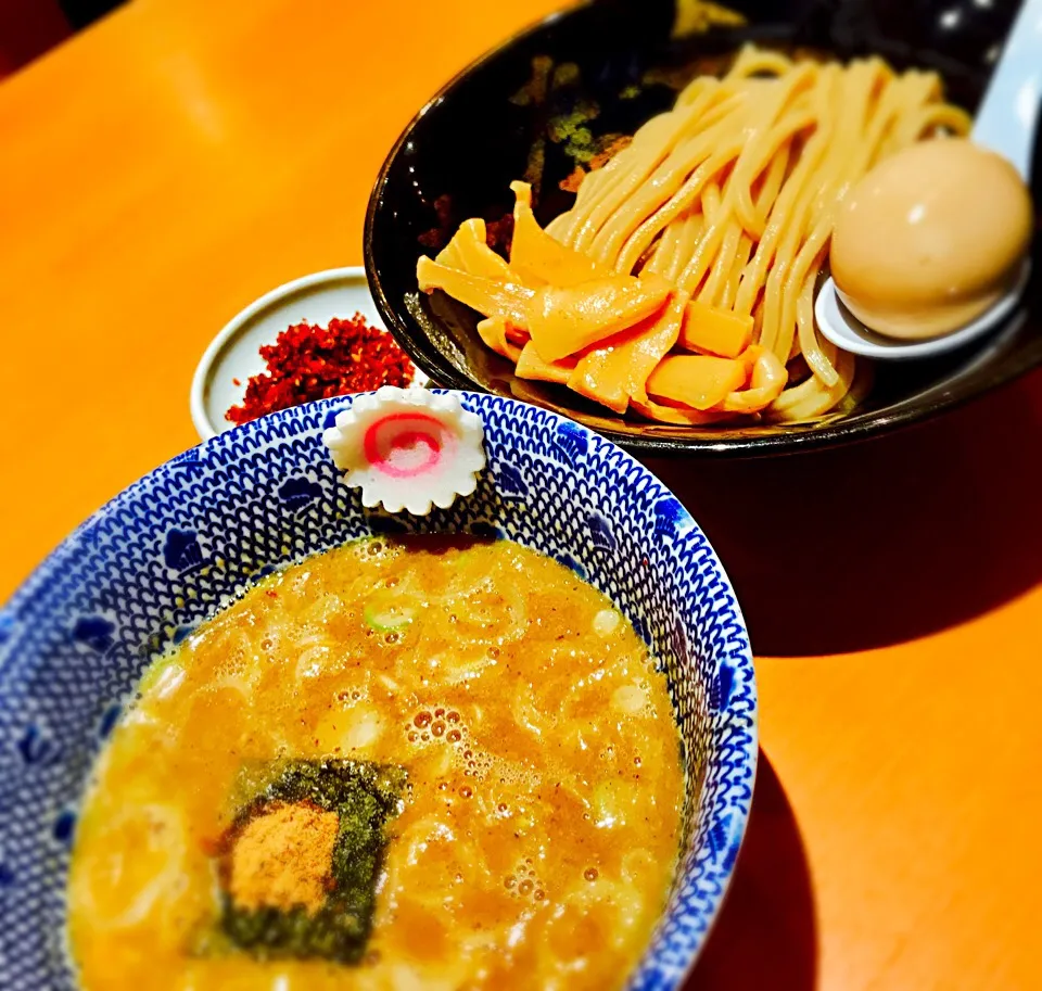 Snapdishの料理写真:六厘舎‼️辛つけ麺＆味玉‼️🎉
東京駅ラーメンストリート店⁉️|hassanさん