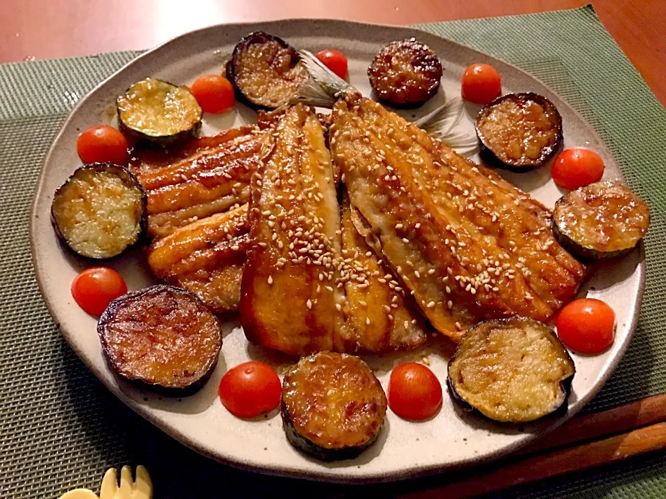 Broiled sardine&vegetables🐟鰯とお野菜の蒲焼き|🌈Ami🍻さん