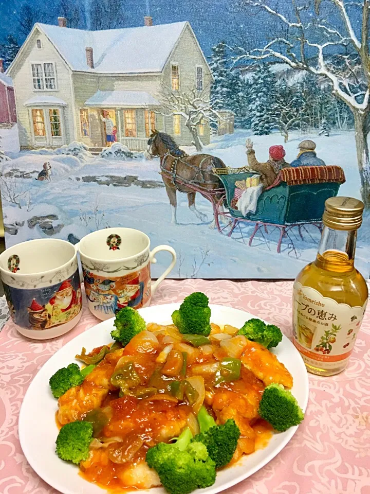 鶏むね肉のナポリタン風🎄ピーマンと玉ねぎをたっぷり入れてヘルシー✨|きゅうちゃんさん