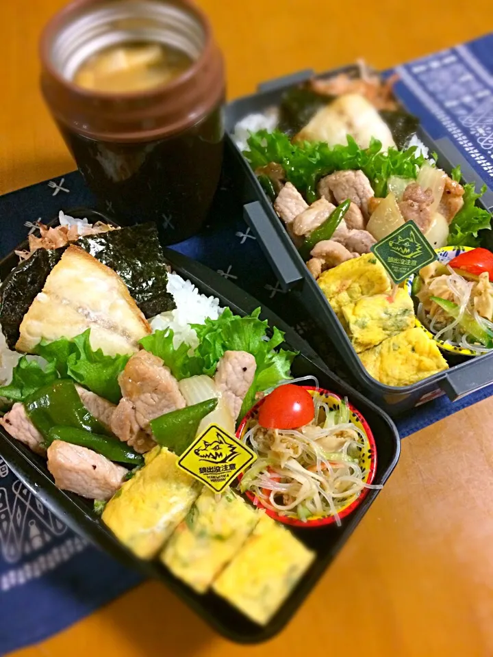 Snapdishの料理写真:旦那ちゃん、息子君弁当🎶
鯖焼き
ガーリックポーク炒め
春雨サラダ(帆立ひもいり)
いろどり卵焼き|BooBooさん