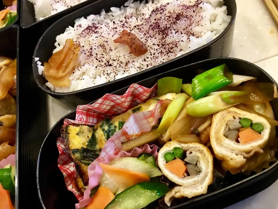 Snapdishの料理写真:野菜の肉油揚げ巻き煮韓国風🇰🇷
息子っち弁当|大久保 掬恵さん