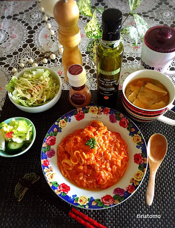 炊飯器でトマトリゾット！|Tina Tomoko😋さん