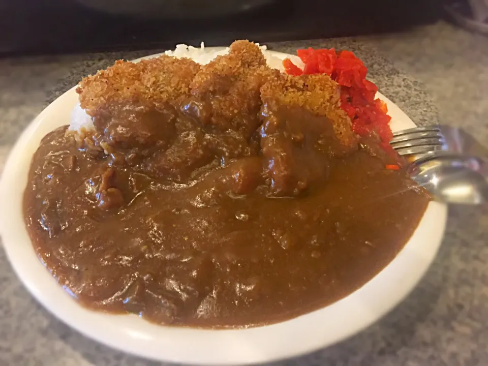 チキンカツカレー|古山さん