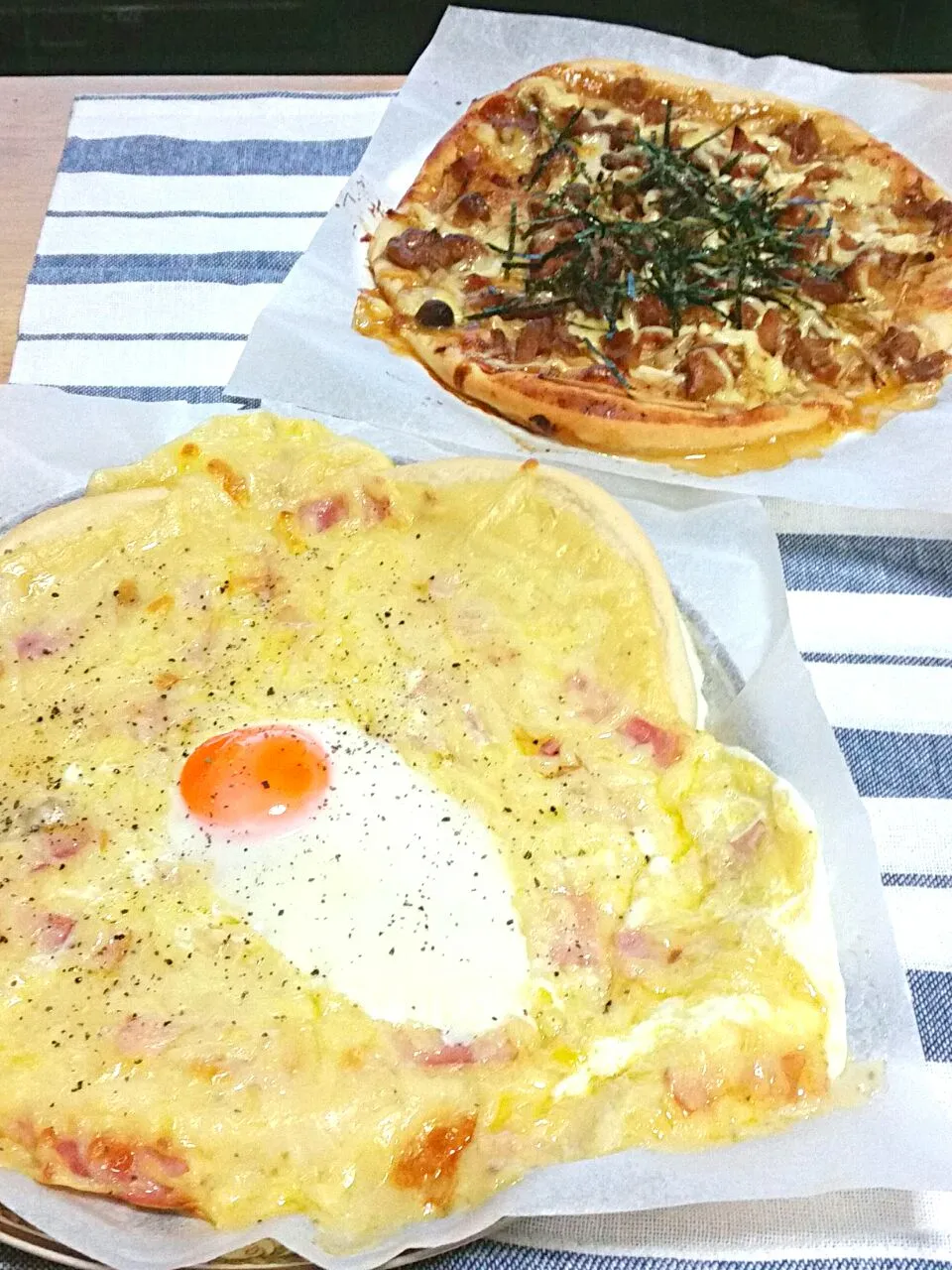 照り焼きチキンピザ&カルボナーラピザ|まーやんさん