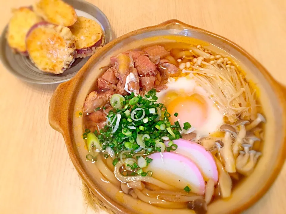 Snapdishの料理写真:地鶏鍋焼きうどん♪
あったまる〜(^^)|Keiko Kodama Tateishiさん