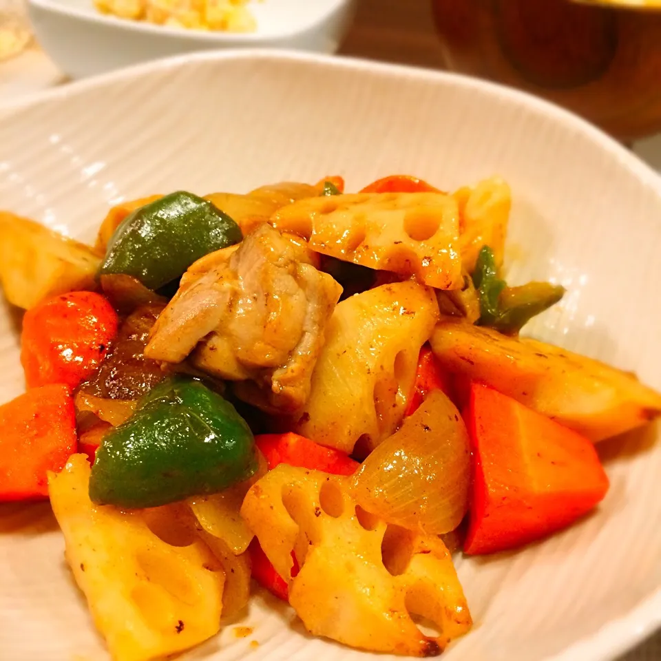 鶏もも肉と根菜の黒酢あん炒め🍳|🍎ゆかりんご🍎さん