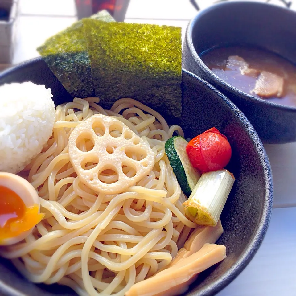 ハマカレ（カレつけ麺）|とりあえず大盛りさん