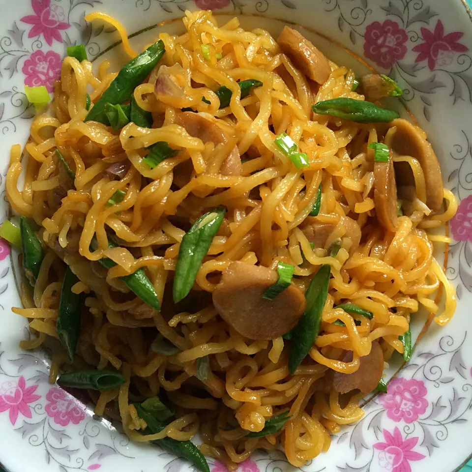 Mie Goreng Sosis 🍝|Alrashmyさん