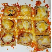 Snapdishの料理写真:Healthy mini pizza|Healthy Chef Q8さん