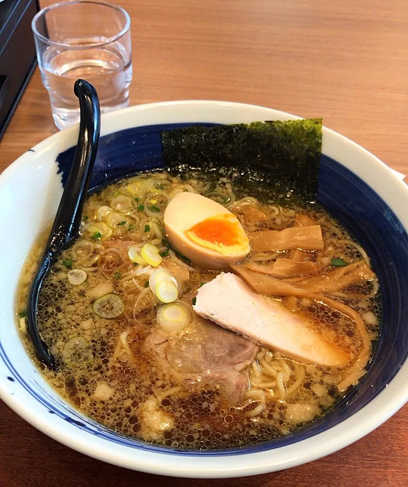 Snapdishの料理写真:直久こく旨らーめん醤油🍜|るみおんさん