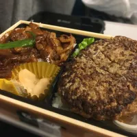 Snapdishの料理写真:ハンバーグとイベリコ豚の丼|コウタさん